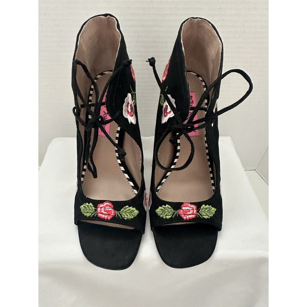 BETSEY JOHNSON Caroline Floral Embroidered Peep-toe Heels SIZE 6.5 - Picture 10 of 11
